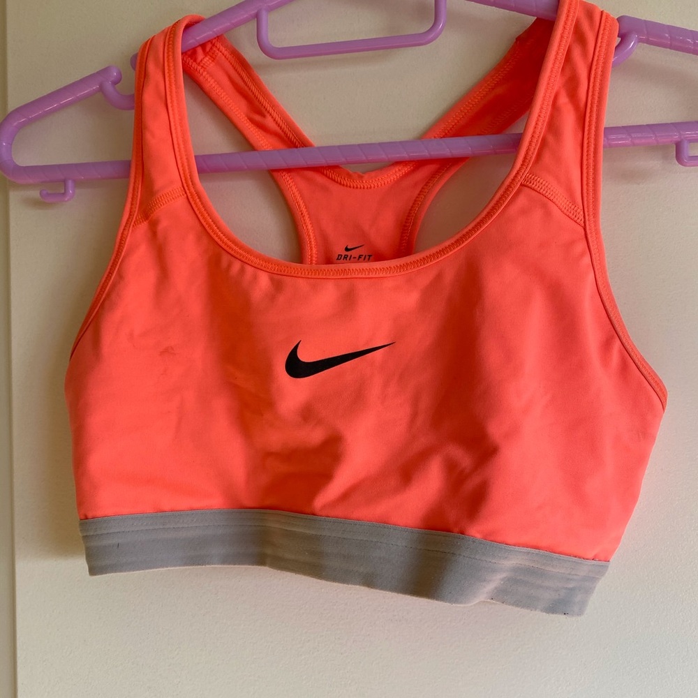 Nike Neon Sports Bra Size M no padding